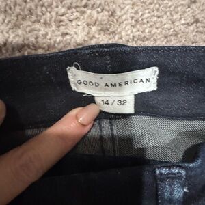 Good American Dark Wash Jeans -14/32 straight/slim leg